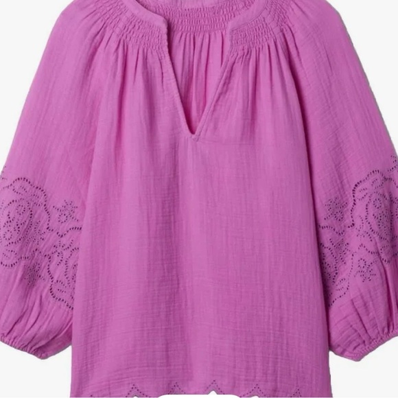 GAP Tops - GAP Women's Vibrant Pink Blouse